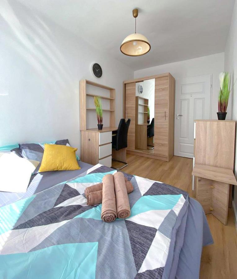 Bright Room №2 Grzybowska 9 Βαρσοβία Εξωτερικό φωτογραφία
